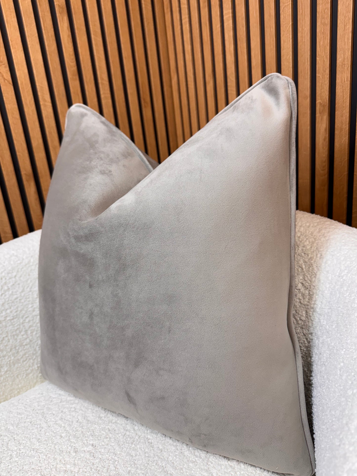 Pebble velvet cushion