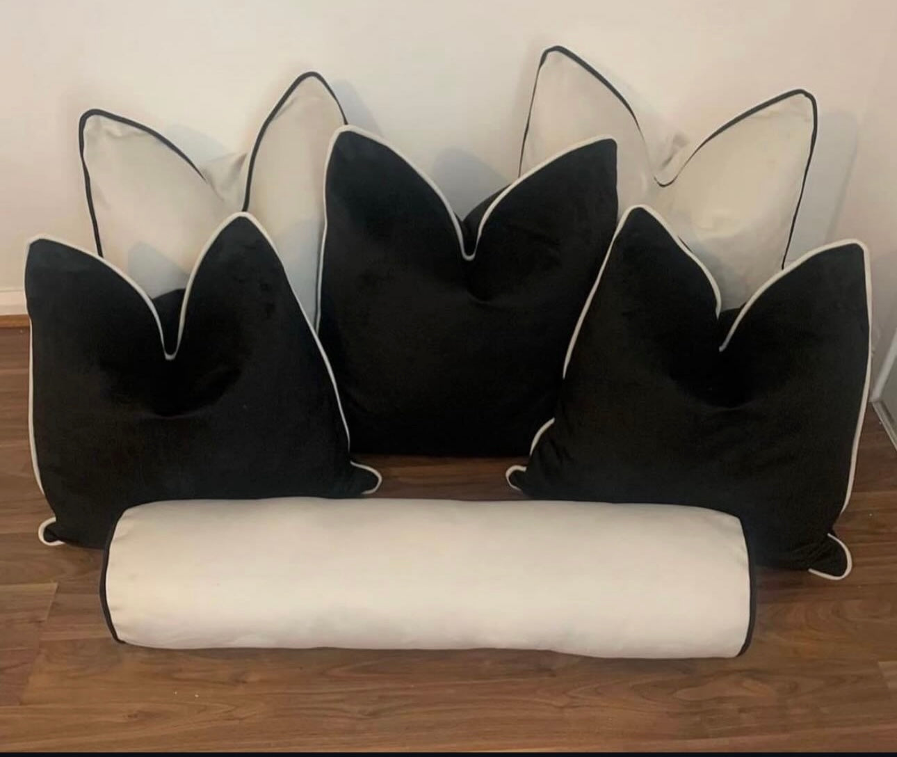 Cream & black bed set