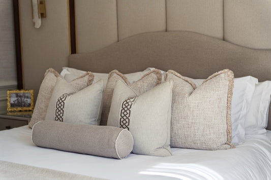 Neutral bolster