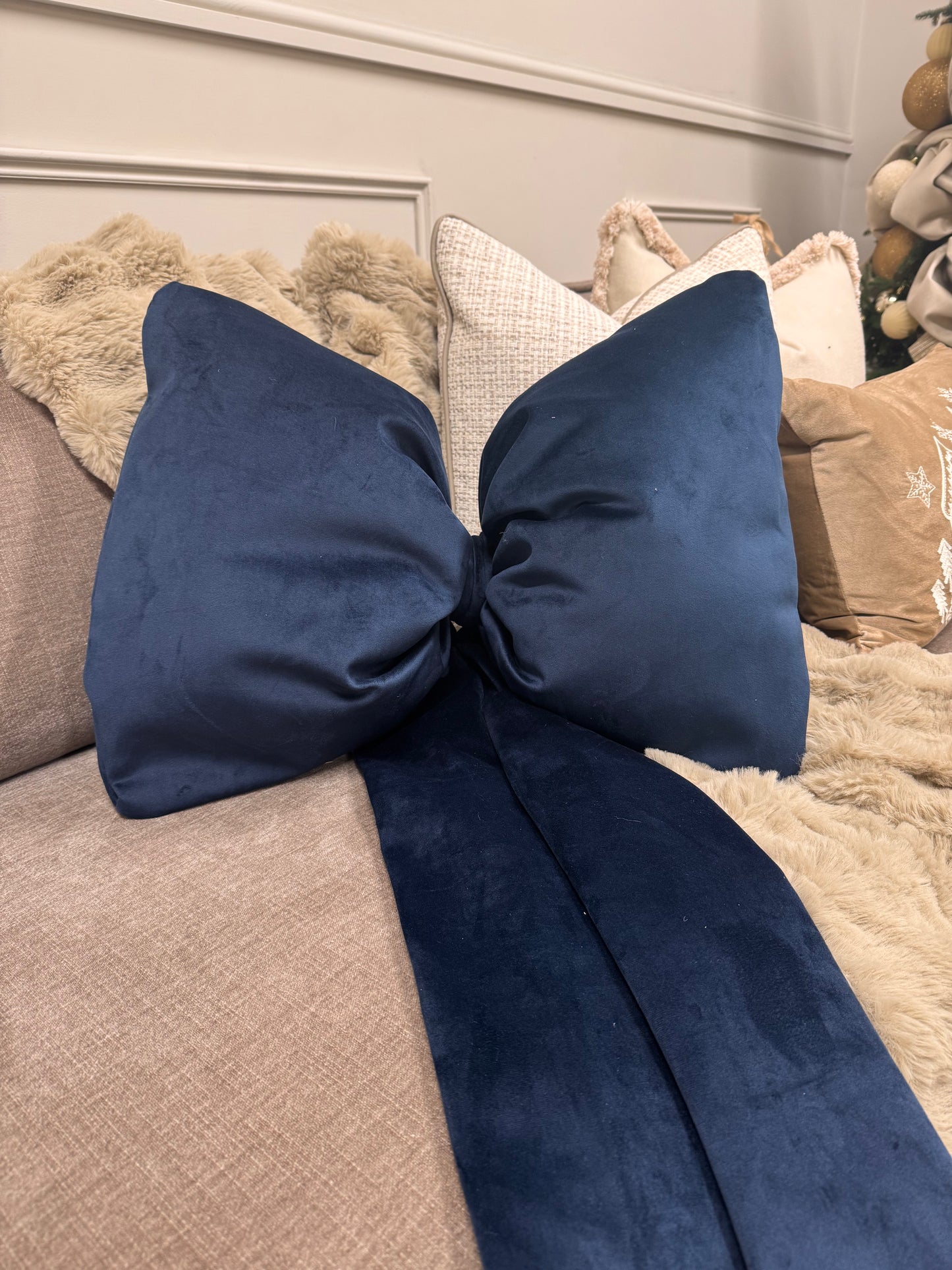 Deluxe Christmas Bow