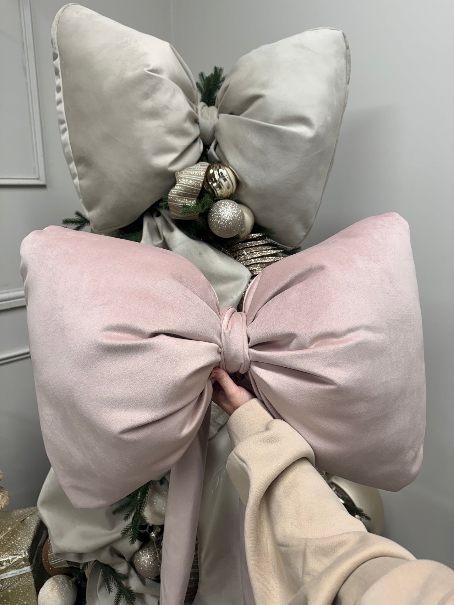 Deluxe Christmas Bow